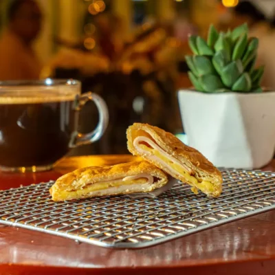 Empanada-Jamon-El-Sabor-De-Carmelita